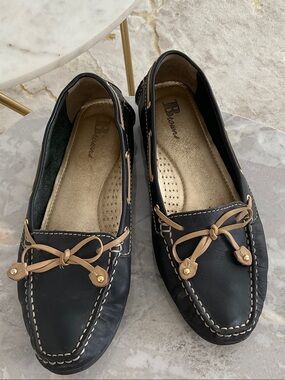 Black Leather Moccasins with Tan Bow Detail